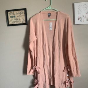 New York & Co SoHo cardigan. NWT. Size Small.